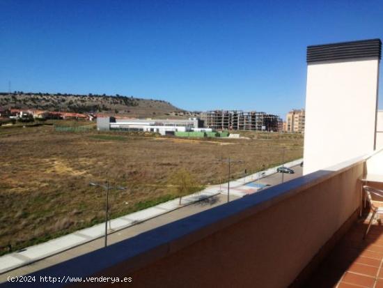  ESTUPENDO ÁTICO EN ARROYO DE LA ENCOMIENDA. - VALLADOLID 