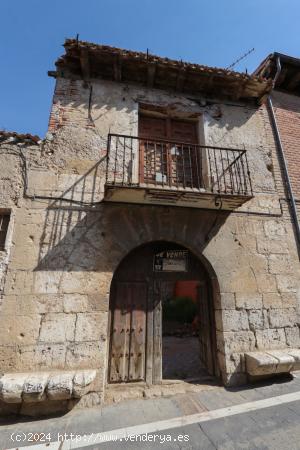 ¡Embárcate en una oportunidad emocionante en pleno corazón de Simancas, - VALLADOLID