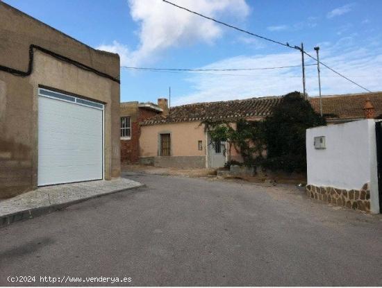 OPORTUNIDAD Casa de Campo en Fuente Álamo - MURCIA