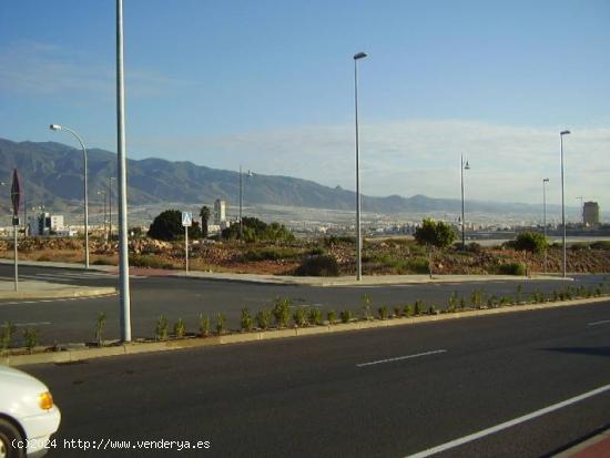 SOLAR URBANO DIRECTO. LISTO PARA EDIFICAR - ALMERIA