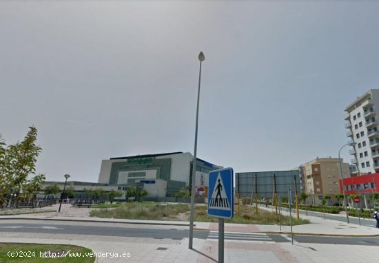 SOLAR URBANO RESIDENCIAL ZONA CORTE INGLÉS - ALMERIA