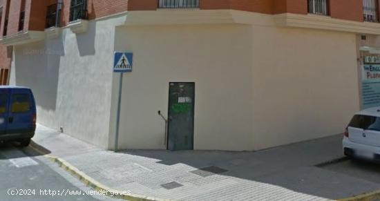 LOCAL COMERCIAL EN BASTO - ALMERIA