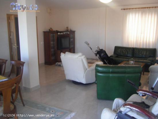 Estupendo chalet en Altorreal - MURCIA