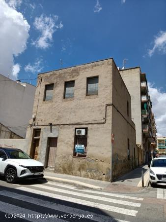 CASA SOLAR PARA DERRIBO EN VENTA - ALICANTE