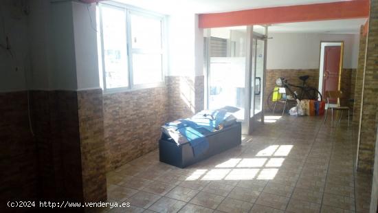 Local comercial en venta más vivienda - CASTELLON