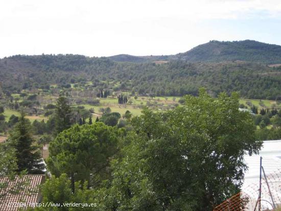 Parcela de 1.800 m2 con poco desnivel en residencial La Coma, a 3Km de Castellón capital - CASTELLO