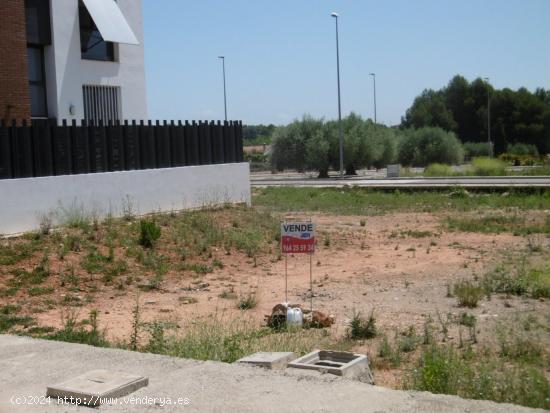 SOLAR ECONOMICO PARA CONSTRUIR VIVIENDA DE INMEDIATO - CASTELLON