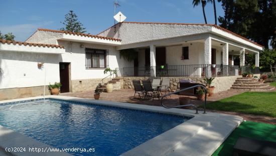 VILLA ZONA CAMPO DE GOLF  COSTA AZAHAR  - CASTELLON