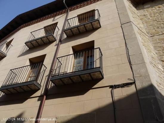  Venta de casa en Sos del Rey Católico - ZARAGOZA 