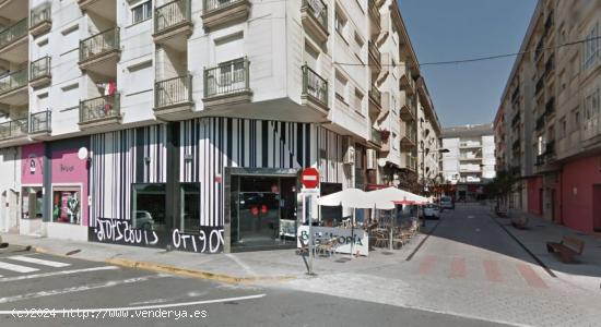 BAJO COMERCIAL EN CALLE PEATONAL 150M2 - A CORUÑA