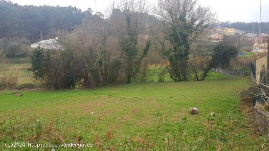 Terreno edificable próximo al centro de Boiro - A CORUÑA