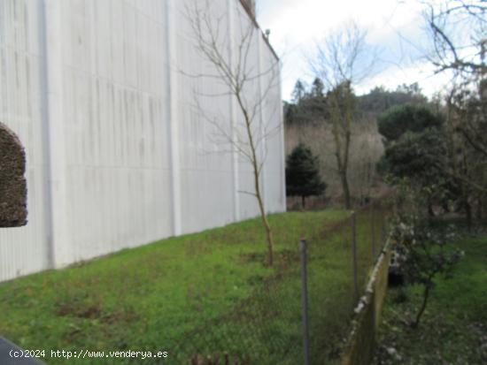 VALLGORGUINA (CENTRO): SOLAR EDIFICABLE PARA CASA O EDIFICIO - BARCELONA