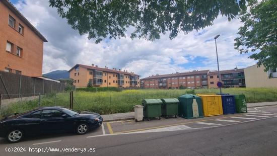 SANT CELONI ( LES TORRES) TERRENO PARA EDIFICAR EDIFICIO PLURIFAMILIAR - BARCELONA