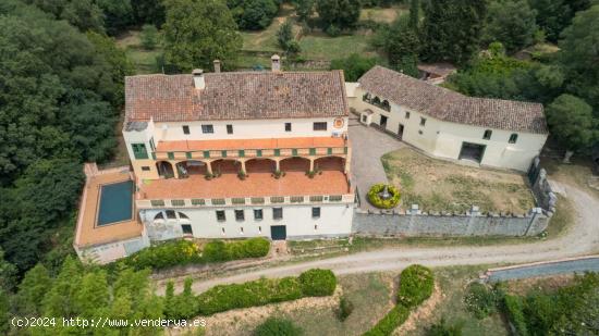 IMPRESIONANTE MASÍA SEÑORIAL EN VENTA EN PLENO PARQUE NATURAL DEL MONTNEGRE - BARCELONA