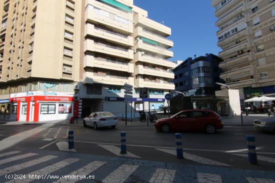 LOCAL COMERCIAL CÉNTRICO - GRANADA