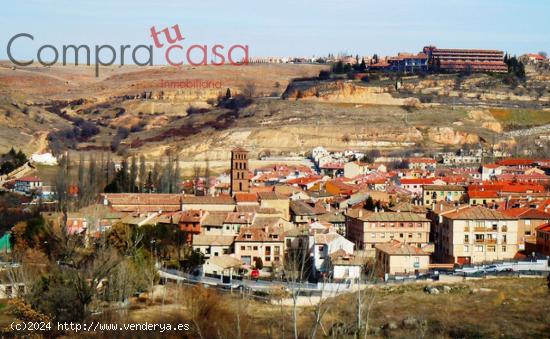 SOLAR A LA VENTA PARA ADOSADOS-PAREADOS EN SEGOVIA CAPITAL - SEGOVIA