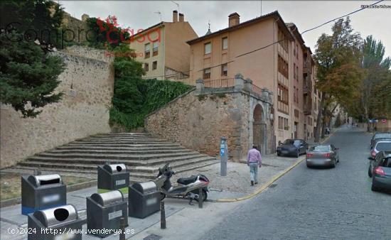 PLAZAS DE GARAJE EN EL CASCO.-.OBLATAS.-. - SEGOVIA