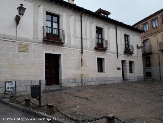 ESTUPENDA PLAZA DE GARAJE EN CASCO ANTÍGUO - SEGOVIA