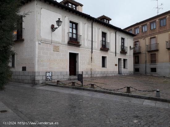 ESTUPENDA PLAZA DE GARAJE EN CASCO ANTÍGUO - SEGOVIA