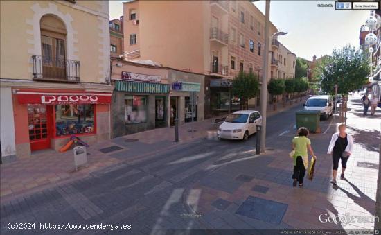 LOCAL EN ALQUILER EN ESQUINA CON AMPLIO ESCAPARATE - SEGOVIA