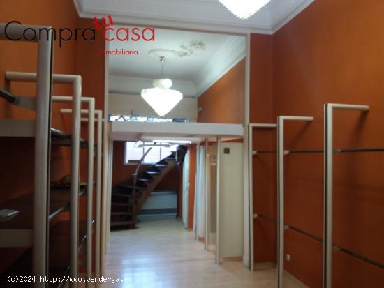 LOCAL COMERCIAL EN AVD. DEL ACUEDUCTO - SEGOVIA