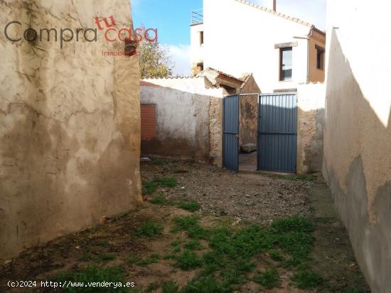 VENTA DE SOLAR EN ZAMARRAMALA - SEGOVIA