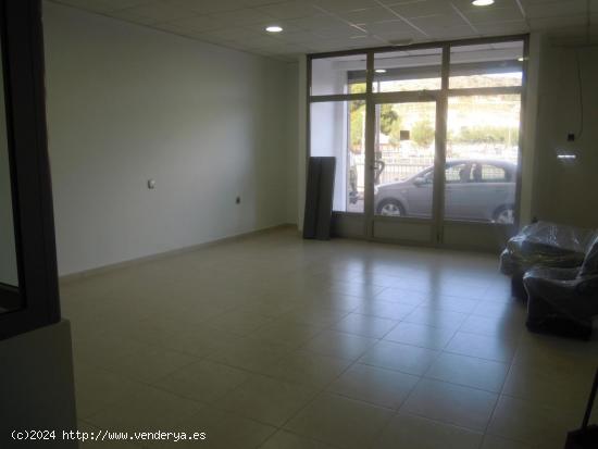 GANDIA (JUZGADOS NUEVOS) - LOCAL COMERCIAL - SE VENDE - VALENCIA