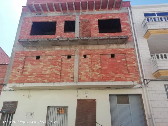 BENICOLET (VALENCIA) - CASA DE PUEBLO - SE VENDE - VALENCIA