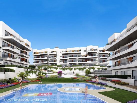  Apartamentos de 2 Dormitorios, cerca de Villamartin Golf, Orihuela Costa - ALICANTE 