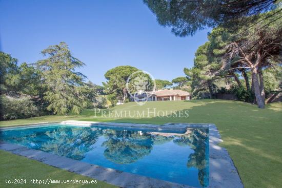  Impresionante casa en parcela plana en Sant Andreu de Llavaneres- Rocaferrera - BARCELONA 