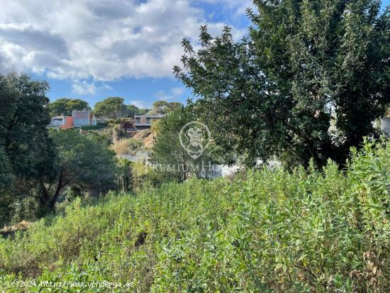 Venta de terreno urbano en Rocaferrera, Sant Andreu de Llavaneres. - BARCELONA