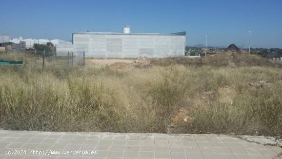  SOLAR INDUSTRIAL EN BENAGUACIL - VALENCIA 