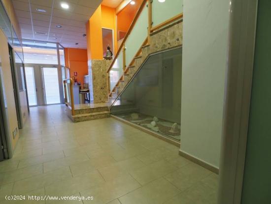 LOCAL COMERCIAL EN VENTA O ALQUILER - VALENCIA