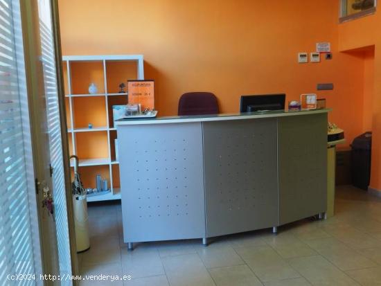 LOCAL COMERCIAL EN VENTA O ALQUILER - VALENCIA