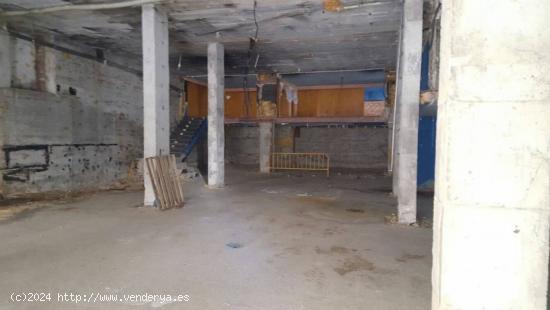 Muy buen local comercial en zona centro de Alhaurin el Grande. - MALAGA