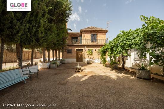  Magnifica finca de 15 ha. con Casa Cortijo  Los Carmencillos  en Aynadamar - GRANADA 