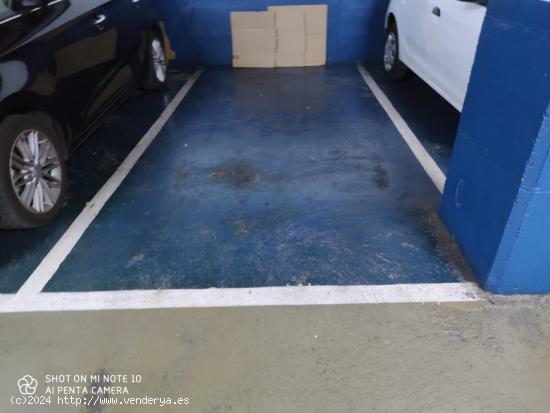 PLAZA DE PARKING EN VENTA  O EN ALQUILER EN CORNELLA DE LLOBREGAT - BARCELONA