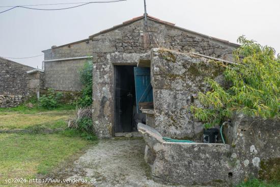 CASA CON ENCANTO PARA REFORMAR EN BOEDO (CULLEREDO) - A CORUÑA