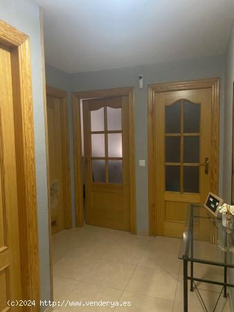 Piso de 3 dormitorios en venta en la zona del colegio de San Agustin - TERUEL