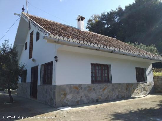 MAGNIFICA CASA DE CAMPO YUNQUERA - MALAGA