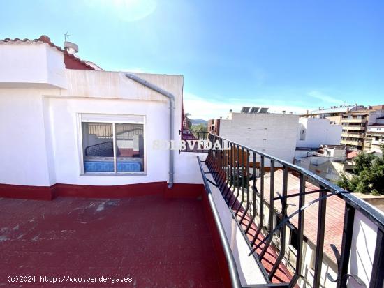 SOL8VIDAL vende ático en el centro de Orihuela, la vivienda dispone de unos 120 m2, distribuidos en