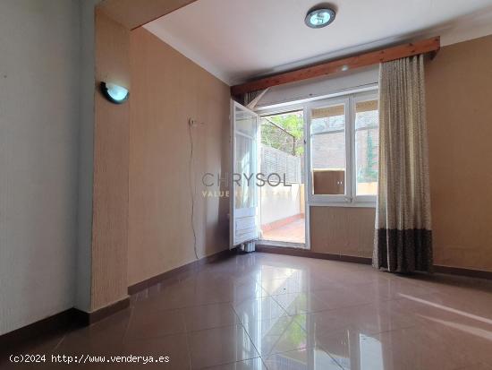 Piso en venta con terraza en Sant Gervasi. - BARCELONA