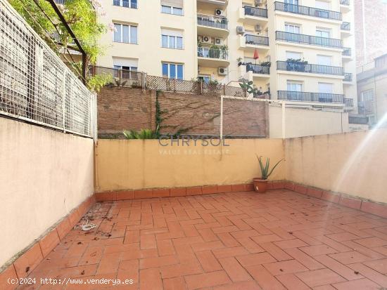 Piso en venta con terraza en Sant Gervasi. - BARCELONA