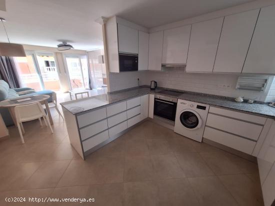 Apartamento de 3 dormitorios en Torrevieja - ALICANTE