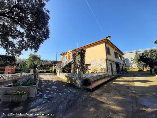  Gran Chalet en alquiler en Monte del Casar - CACERES 