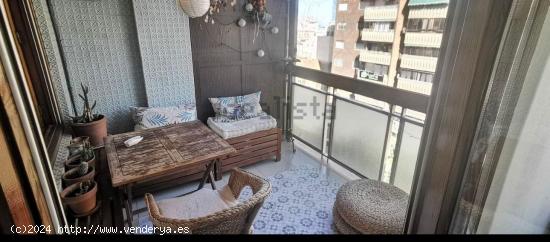 ALQUILER DE EXCELENTE VIVIENDA ZONA MERCADO SIN AMOBLAR - ALICANTE