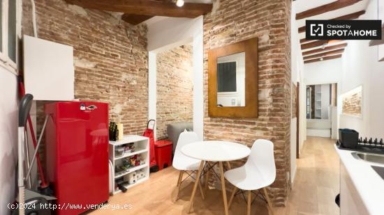 Apartamento de 2 dormitorios en alquiler en El Born - BARCELONA