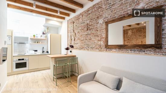 Maravilloso apartamento amueblado en Gracia - BARCELONA