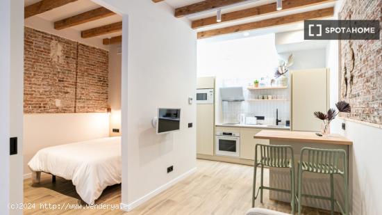 Maravilloso apartamento amueblado en Gracia - BARCELONA