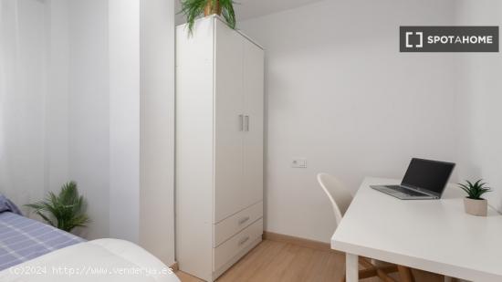 Habitación en piso compartido en Cartagena - MURCIA